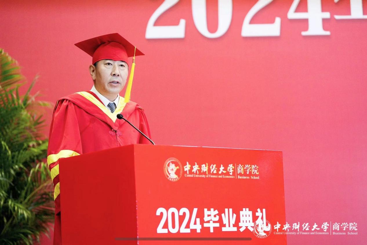 万象城allwincity官网党委常委、副校长范卫宏